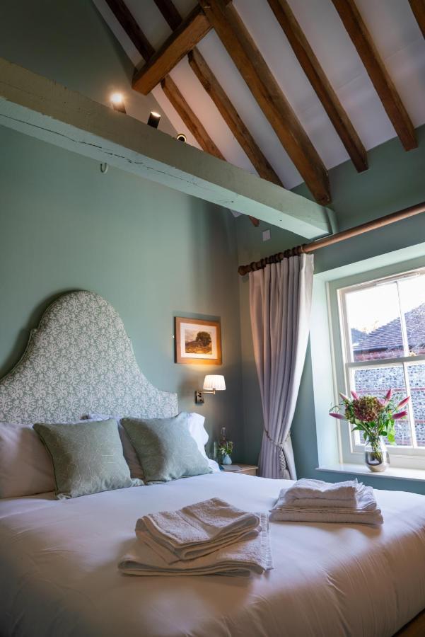 The Horse And Groom Inn Chichester Esterno foto