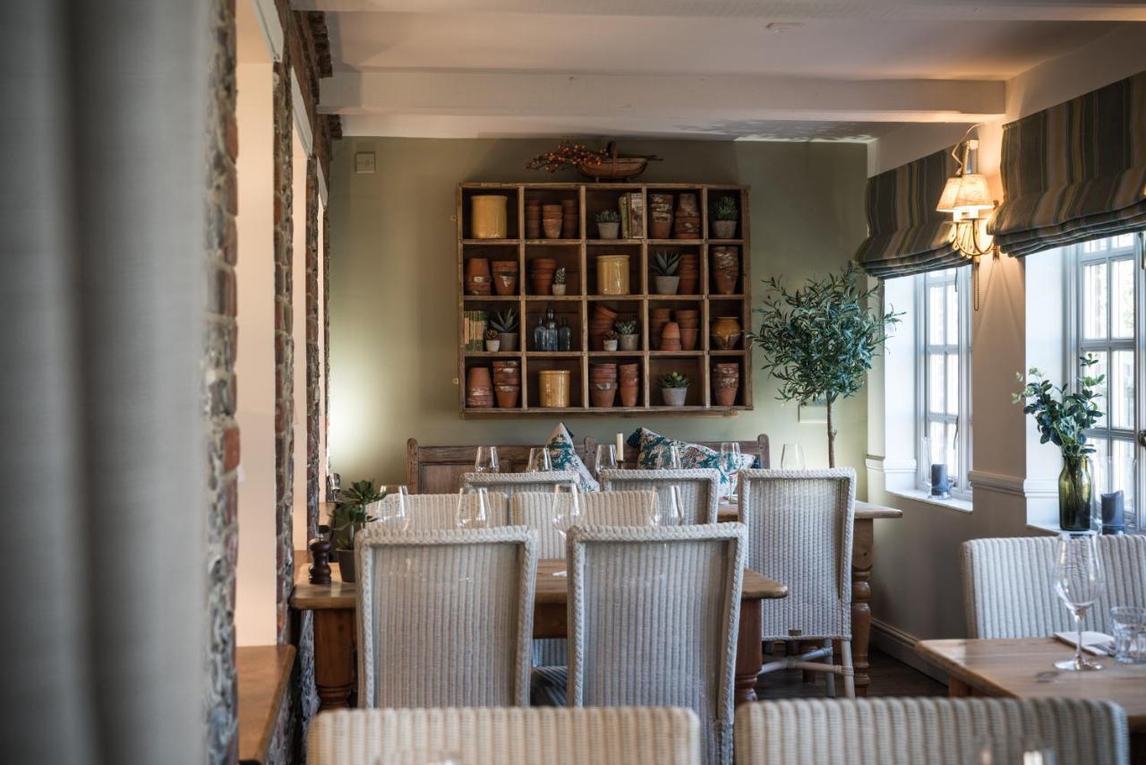 The Horse And Groom Inn Chichester Esterno foto