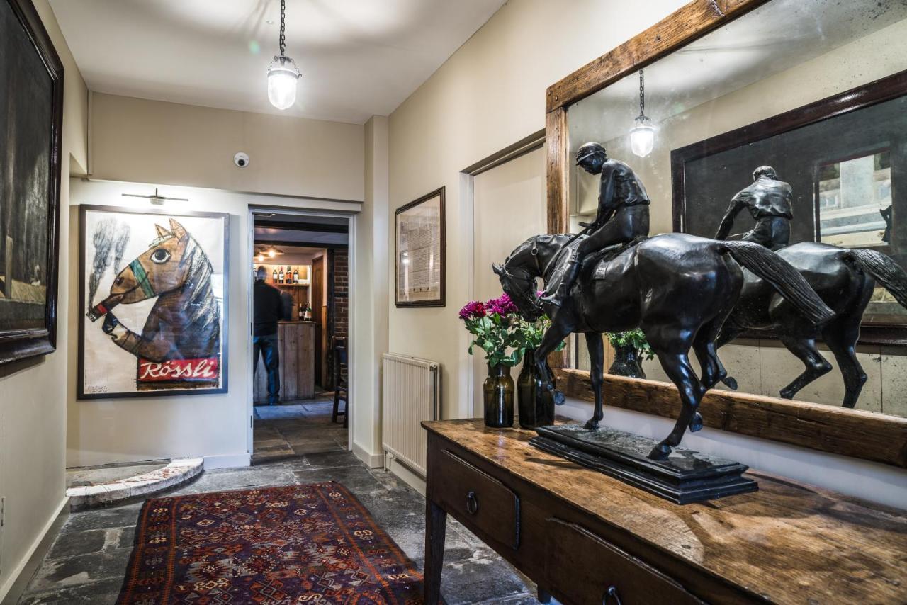 The Horse And Groom Inn Chichester Esterno foto